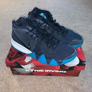 Kyrie 4 Dark Obsidian - Used